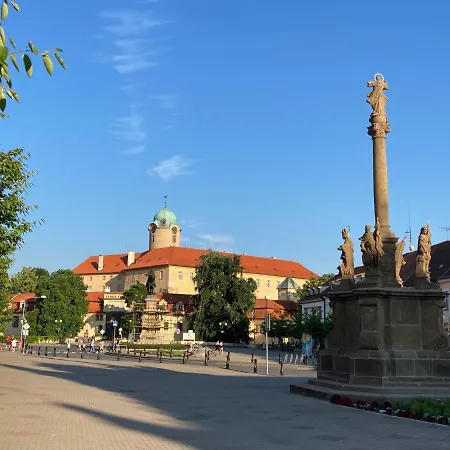 Zahradni Domek V Podebradech Poděbrady Exterior foto